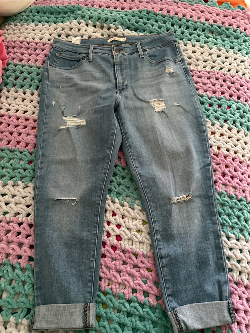 Levi's Light Blue Distressed Women's Jeans
